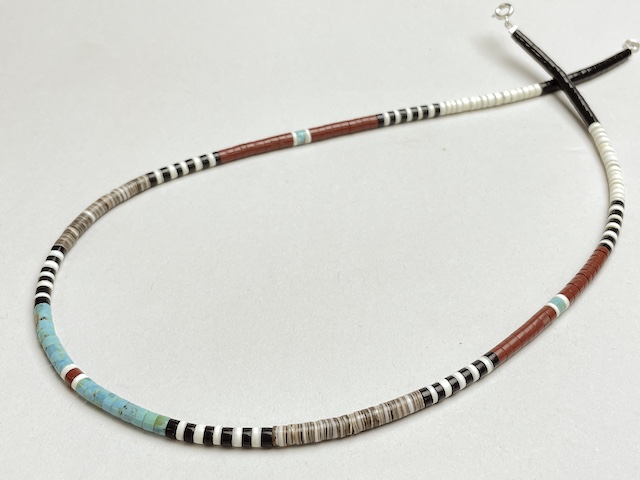 582 サントドミンゴ　ワイルドホース　ヒシネックレス　ナバホパール付き Indian Jewelry FUNNY公式ストア サントドミンゴ族 カルビン・ロバト