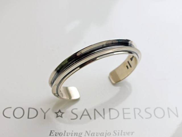 【直輸入純正品】 CODY SANDERSON コディサンダーソン　02-0433　ダブル・ブレードワイヤー・プレーンエッジ・ブレスレット